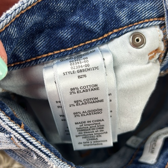 GOOD AMERICAN High Waisted Cutoff Denim Shorts Light Medium Wash 00/24 - Picture 8 of 8